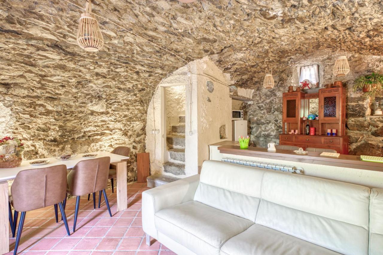 Maison Enchantee Capo di Ponte ภายนอก รูปภาพ